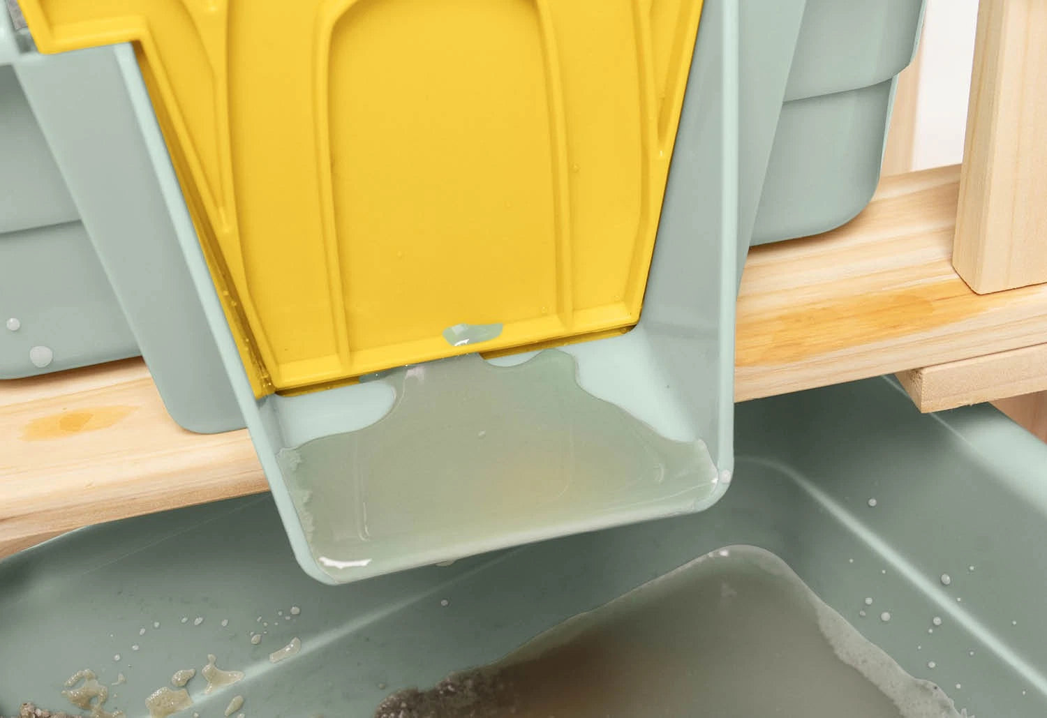 Wasserspieltisch-Set Frolino 3-Teilig aus Holz für draussen