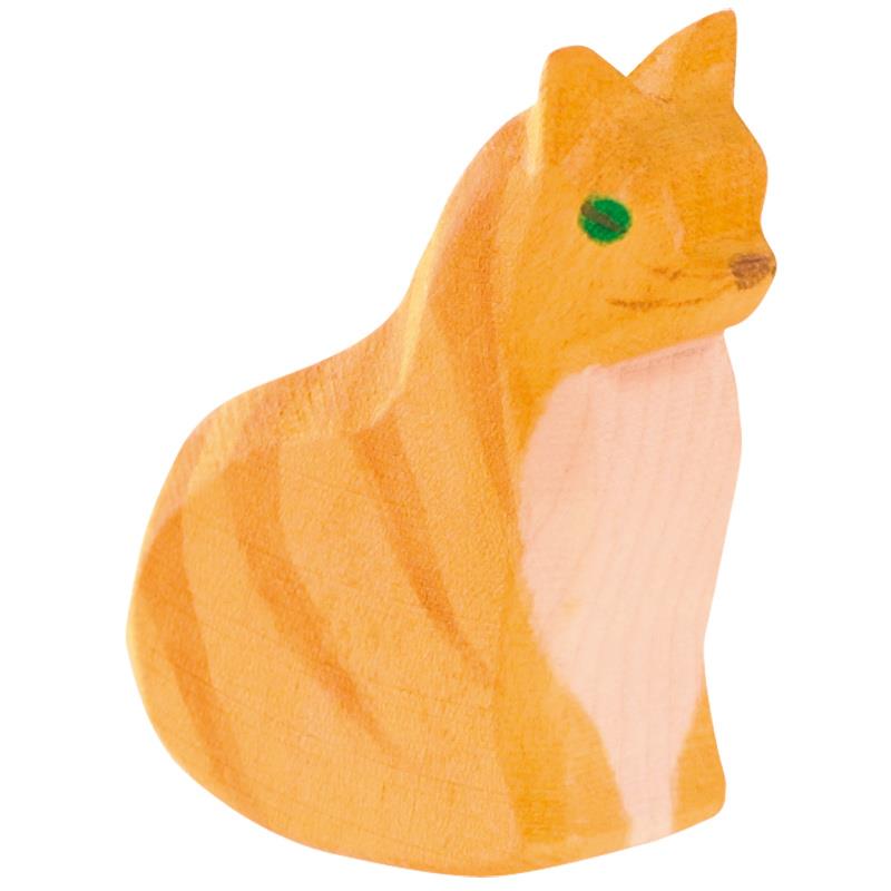 Ostheimer-Katze sitzend